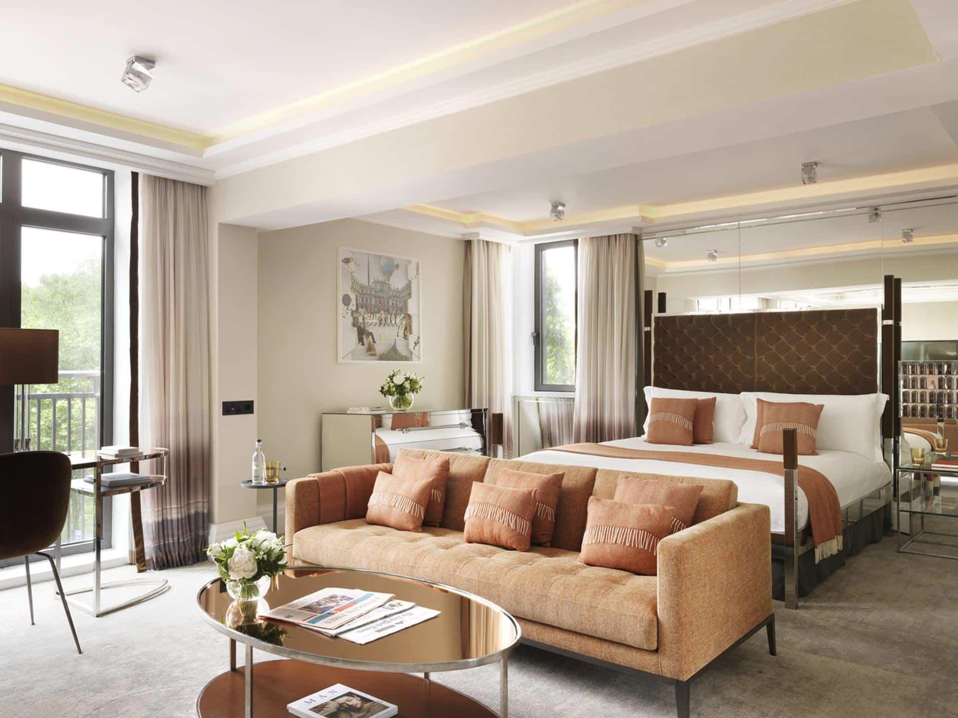 Green Park Suite at The Athenaeum Hotel & Residences