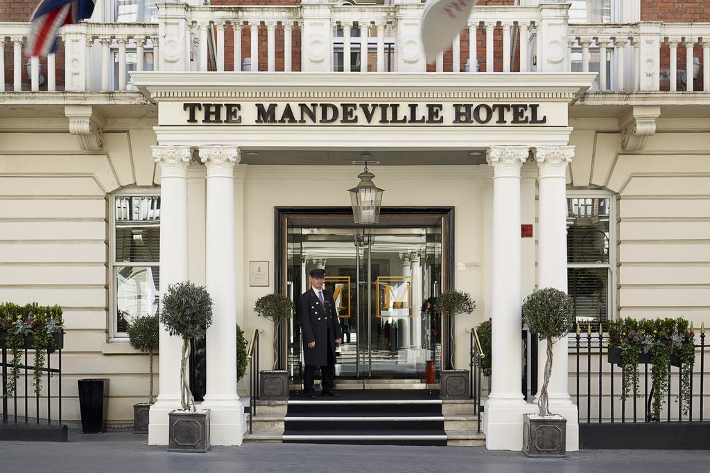 The Mandeville Hotel exterior