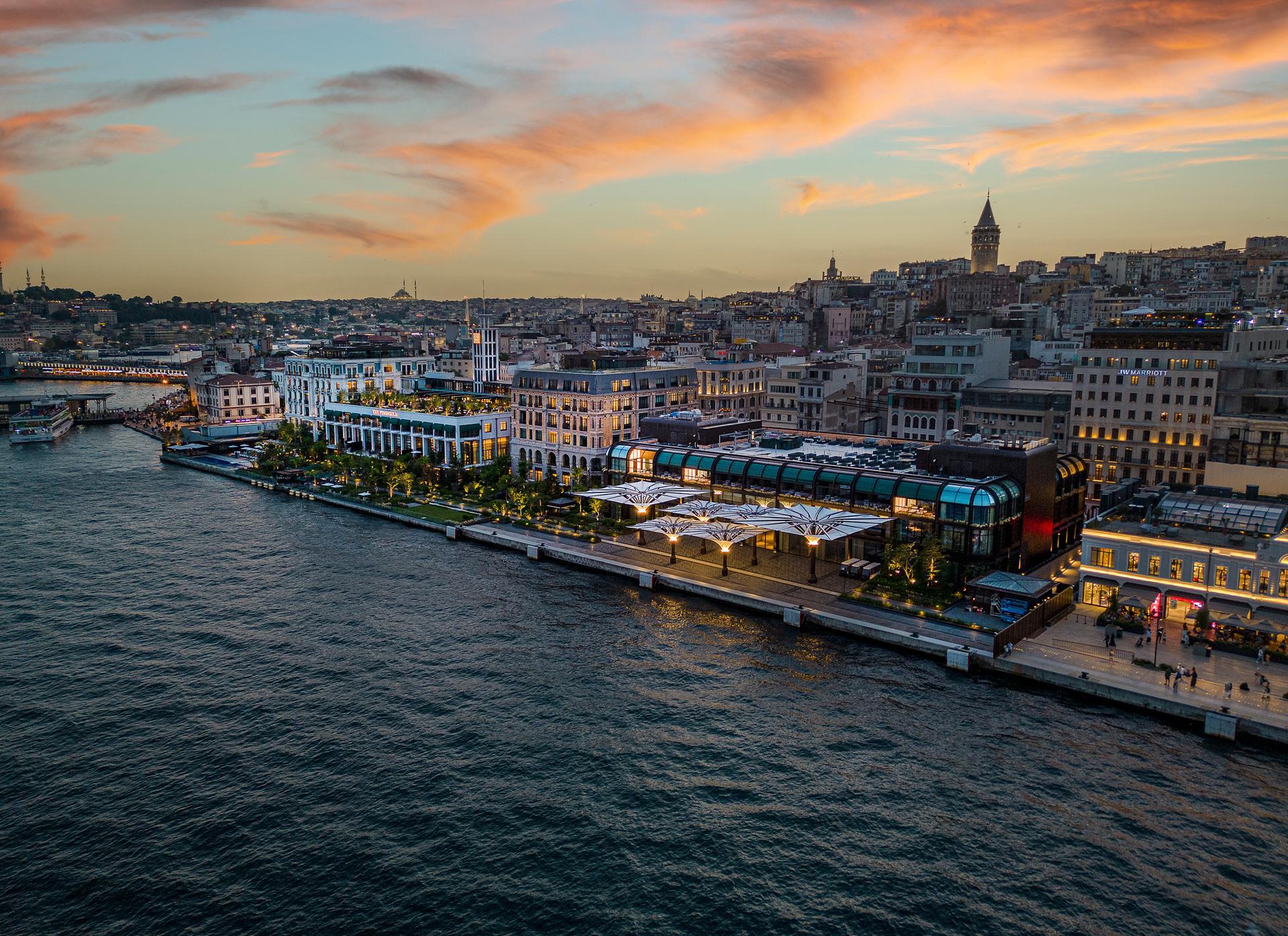 Four Seasons Istanbul at the Bosphorus